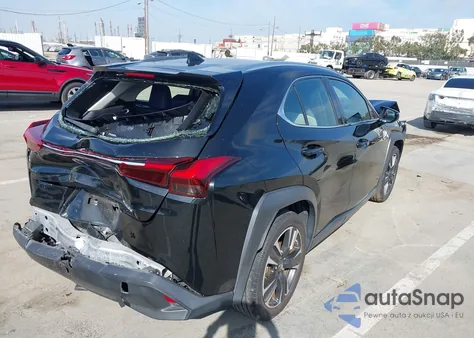 2019 Lexus Ux 200 z USA, uszkodzony, nr VIN JTHY3JBH3K2015410